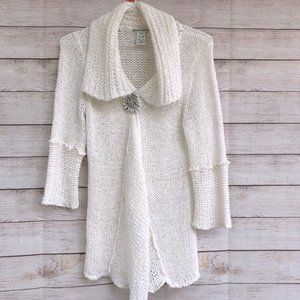 PARKHURST White Cardigan with Button Snap